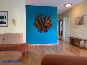 2205 Schoen eingerichtete Wohnung mit stilvollem Flair - Image 2