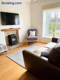The Hayloft Cottage - Image 2