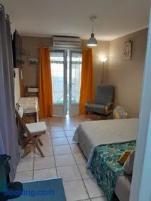 appartement Aigues-Mortes - Image 4
