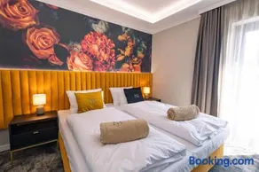 Boulevard Boutique Suites - Image 3