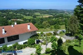 Gite PEROCH BAITA T4 avec jardin vue mer montagnes - Image 1