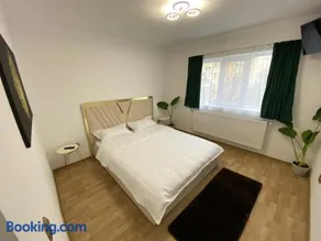 Luxury Suites - Image 2