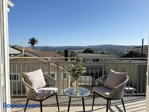 Stunning House in South SF - Image 2