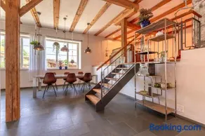 Designer Industrial Loft on Lake Zurich - Image 4