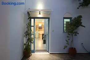 Vacation house with stunning view - Vari Syros - Image 2