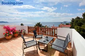 FILIPPIDIS suites - Image 2