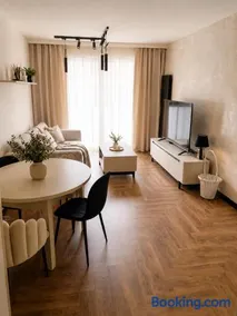 Mieszczańska Residence - Centrum, Parking, AC, Sauna, Gym & Salt Cave - Image 2