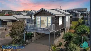 Jesbellerai Villa- Caves Beach Resort - Image 5