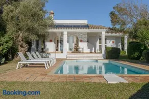 Villa Lirio - Image 1
