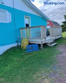 Harry’s House in Heart’s Delight, NL - Image 4