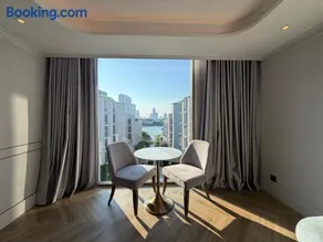 Ultimate Manhattan Group Suite - Image 2