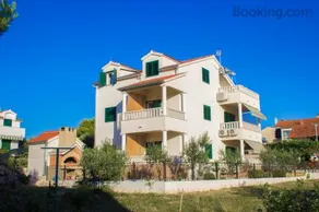 Apartments Srdarev Pencov - Image 3