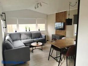Stacaravan op 5 Sterren Vakantiepark De Kuilart Friesland aan het Meer met Zwembad 5P 116 - Image 1