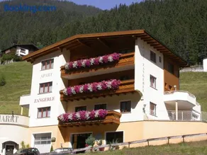Familienorientiertes Apartment mit Terrasse und Garten - Image 2