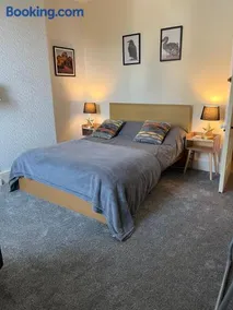 Large Mach Apartment at Pen Y Coed Hall - Image 2