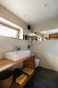New, modern house in beautiful Skrova, Lofoten - Image 3