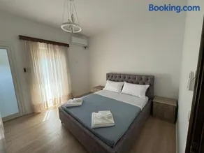 BerdHill Rooms, Sarandë - Image 1