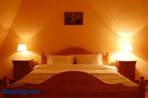 Bucharest Boutique Accommodation by Hotels - Image 5