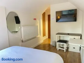 The Cosy Place near centre - Image 2