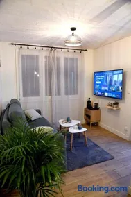 Confortable studio avec jardin - Image 1