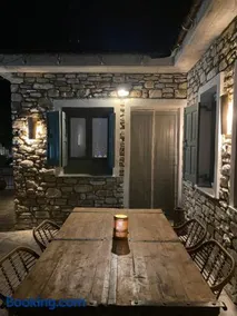 Oneiropetra Luxury House - Image 4