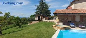 Cabane Wood & Spa - Image 2