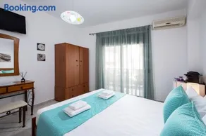 Kentrikon Rooms - Image 3