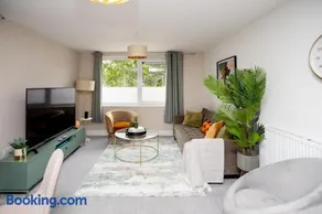 No 5 Saxon Court - Image 3