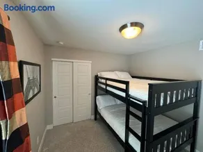 Luxury Home: Monthly Rental House Near Denver - Image 5