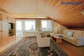BELVITA Ferienwohnung 3 mit Hallenbad & Sauna - in ruhiger Zentrumsrandlage - Image 3