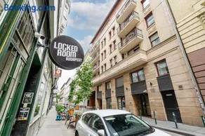 Léda Private Apartment - Image 4