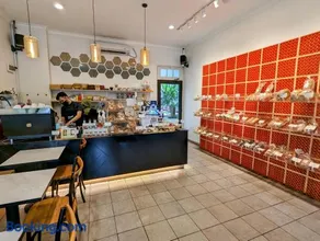 Cottonwood Boutique Heritage Otten - Image 3