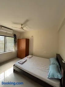 Spacious 3BHK for a Perfect Stay - Image 2