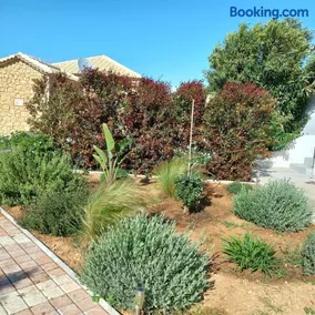 Villa Penelia next to golf courses - Image 2
