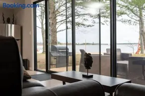 Renovated 3-Bedroom Cottage in Georgian Bay #12 - Image 1