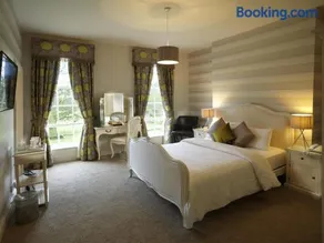 Singleton Lodge Country House Hotel - Image 2