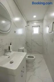 Kostandin Residence - Image 3