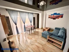 Seaview Apartments - Image 1