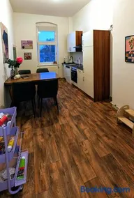 Großzügiges Familien-Apartment im Herzen Lübbens - Image 3