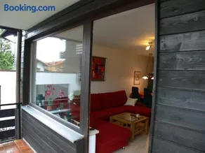 Voll ausgestattetes Ferienhaus mit Sauna und Pool - Image 3