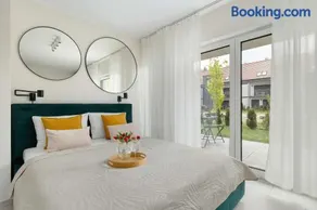 Comfortable Studio with Air Conditioning and Parking Near the Beach by Noclegi Renters - Image 1