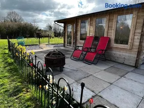 Silver Springs Farm Lodge - Image 5