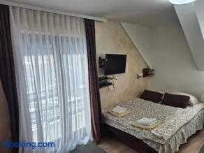 Apartments Vila Djurdja - Image 4