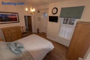 The Gatelodge - Image 3