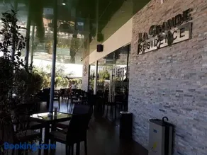 Stunning new condo in exclusive La Grande resort - Image 5