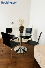 Central Euston and Kings Cross Apartments - 1 min walk - Image 4