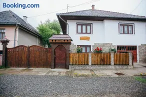 Gyöngyvirág Panzió - Image 5