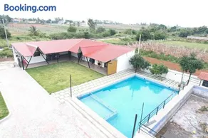 Exclusive Escapes - Image 1