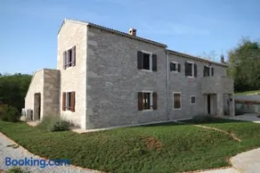 Luxury villa with a swimming pool Skrapi, Central Istria - Sredisnja Istra - 7524 - Image 3