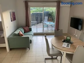 Appartement entre lac et mer avec piscine - Image 2